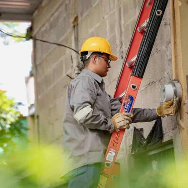 ¡Cuidado con el corte! ENEE reduce drásticamente a 15 días el plazo para pagar el recibo de energía