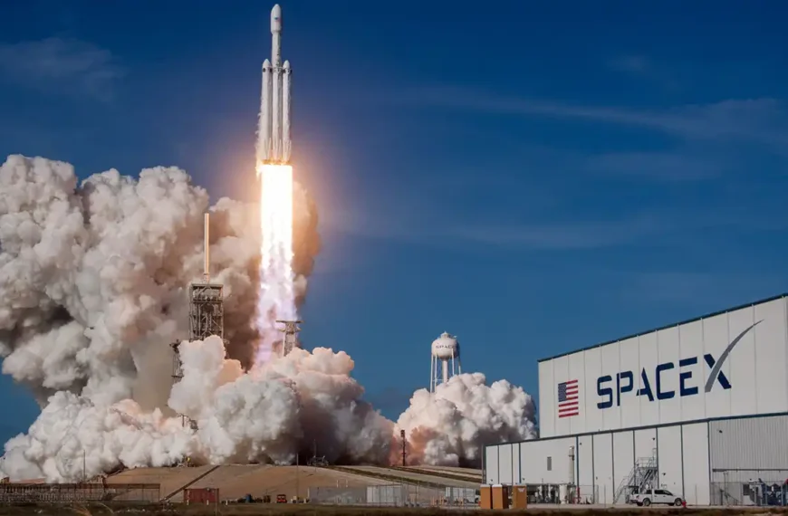 Hito histórico: SpaceX debuta en la Bolsa de Nueva York con la mayor OPI de la era moderna
