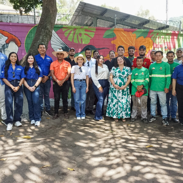 Supermercados Colonial realiza el lanzamiento oficial del mural conmemorativo a la biodiversidad en San Pedro Sula