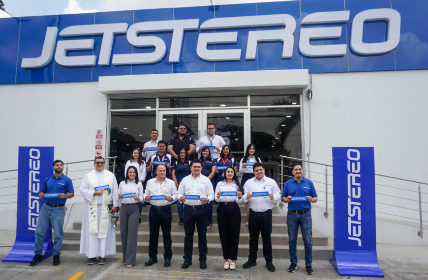 Jetstereo inaugura nueva tienda en Jardines del Valle, San Pedro Sula