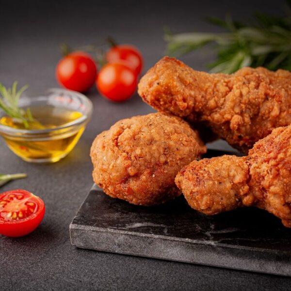 La búsqueda del pollo frito perfecto impulsa la innovación en la gastronomía hondureña.