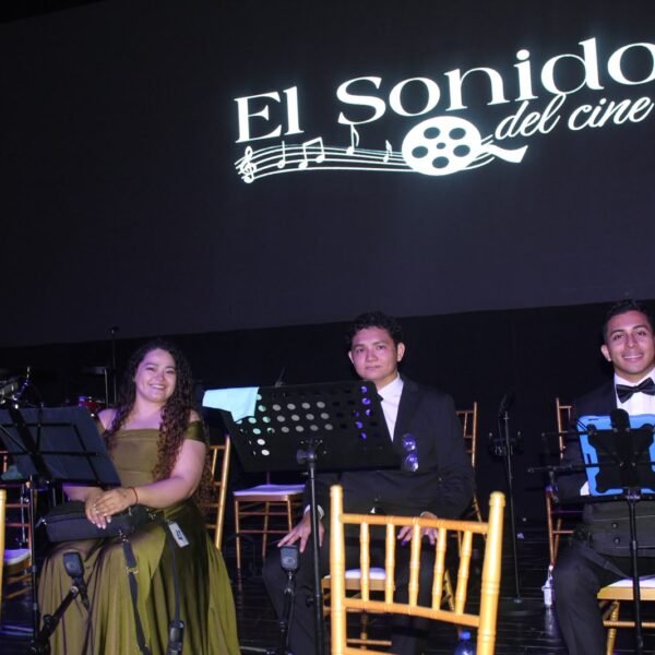 El Sonido del Cine hace historia en El Salvador con dos funciones agotadas y una ovación del público