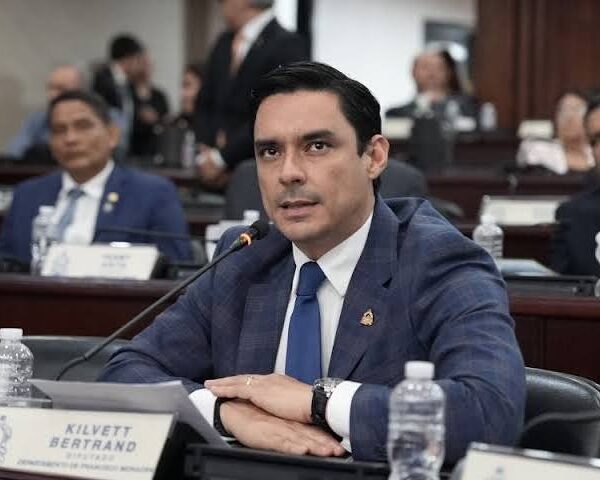 Congreso investigará ingreso de 13,022 ciudadanos chinos a Honduras