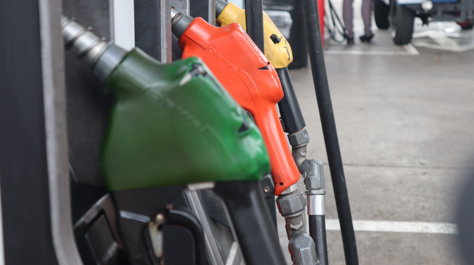 Nuevo aumento de combustibles golpea el bolsillo de los hondureños