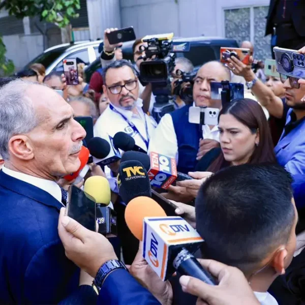 Asfura defiende la ENEE: “Es una empresa de los hondureños”