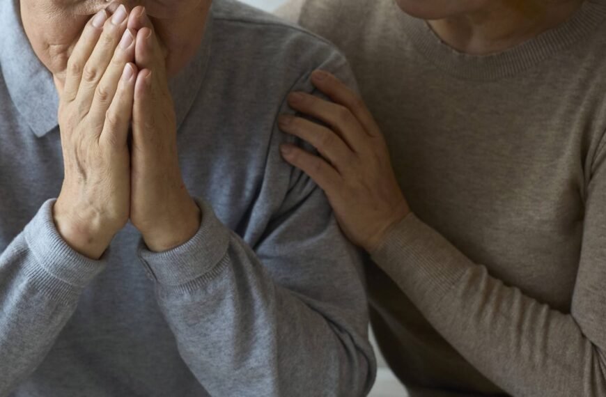 Reconocer las señales de alerta súbitas de un ACV y actuar con rapidez puede salvar una vida