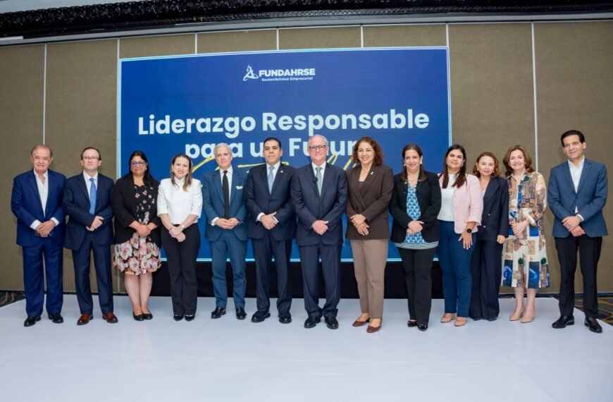 FUNDAHRSE promueve el liderazgo responsable para construir un futuro sostenible
