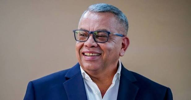 Eduardo Maldonado evalúa buscar la Presidencia de Honduras y anuncia que pronto revelará su decisión