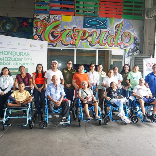 FUNAZUCAR y CEPUDO donarán más de 100 sillas de ruedas a personas con movilidad reducida en Honduras